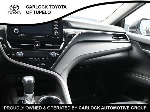 Used 2024 Toyota Camry SE FWD image 23
