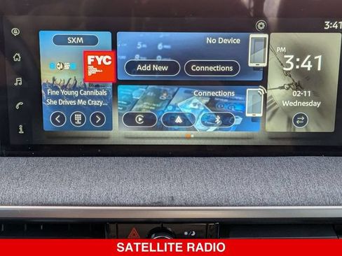 Certified 2025 Nissan Kicks SV AWD/4WD image 23