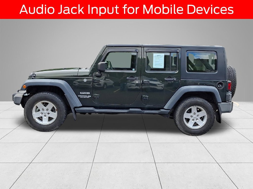 Used 2010 Jeep Wrangler Unlimited Sport AWD/4WD image 7