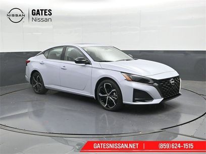 New 2025 Nissan Altima 2.5 SR