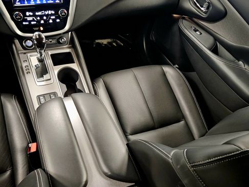 Used 2024 Nissan Murano SL AWD/4WD image 14