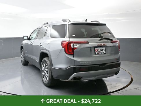 Used 2023 GMC Acadia SLT image 12