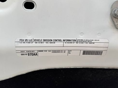 Certified 2023 RAM 1500 Classic SLT w/ Electronics Group image 11