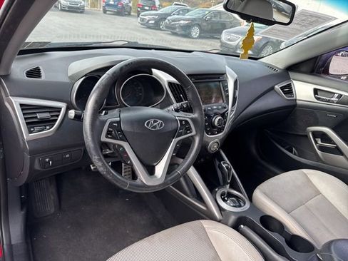 Used 2013 Hyundai Veloster w/ Style Pkg FWD image 14