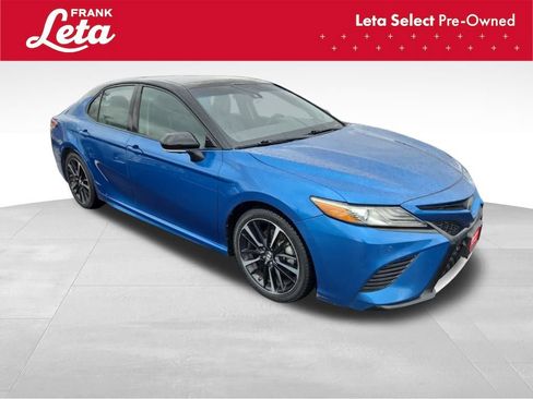 Used 2018 Toyota Camry XSE image 15