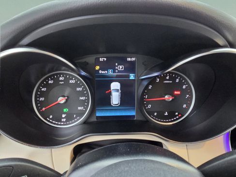 Used 2022 Mercedes-Benz GLC 300 GLC 300 image 17