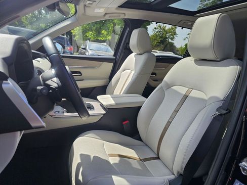 Certified 2024 MAZDA CX-90 Plug-In Hybrid w/ Premium Plus AWD/4WD image 21