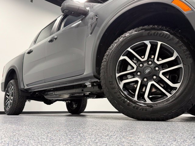 New 2026 Ford Ranger Lariat w/ FX4 Off-Road Package AWD/4WD image 2