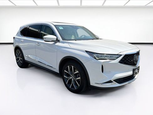 Used 2022 Acura MDX FWD w/ Technology Package image 3
