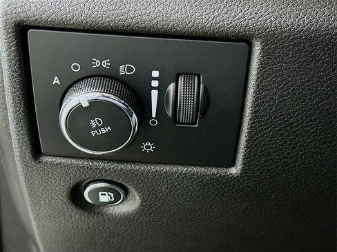 Used 2020 Jeep Grand Cherokee Trailhawk image 11