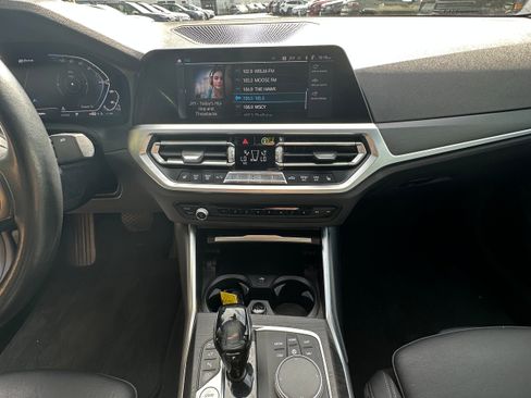 Used 2021 BMW 330e xDrive w/ Convenience Package image 14