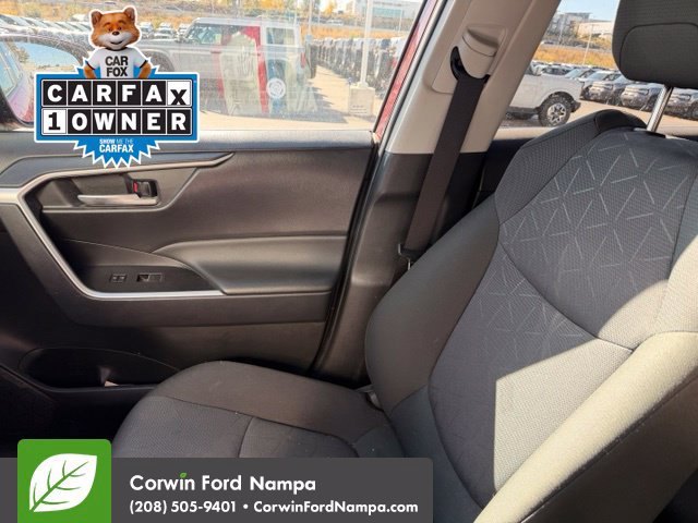 Used 2025 Toyota RAV4 XLE w/ Convenience Package AWD/4WD image 11