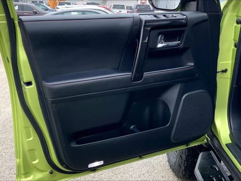 Used 2023 Toyota 4Runner TRD Off-Road Premium w/ Off Road Premium Plus Package image 22