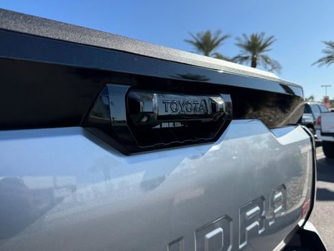 New 2026 Toyota Tundra Platinum image 7