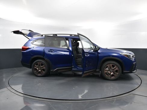 New 2026 Subaru Ascent Limited Bronze image 39