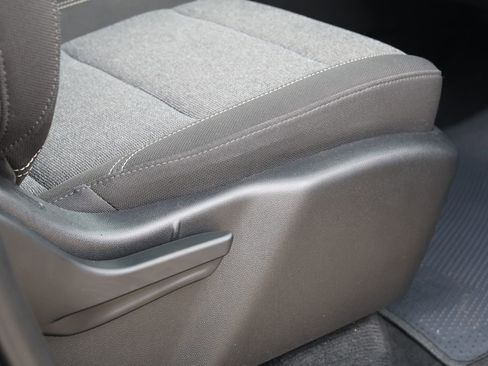 Used 2025 GMC Acadia Elevation FWD image 33