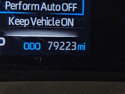 Used 2022 Toyota Sienna XLE FWD image 29