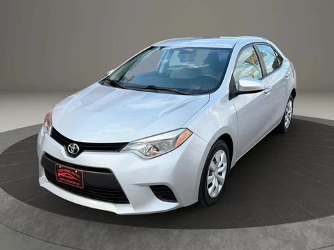 Used 2014 Toyota Corolla LE FWD image 1