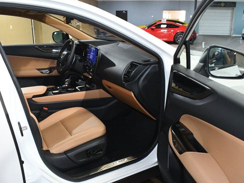 Used 2025 Lexus NX 350h AWD w/ Cold Area Package image 46