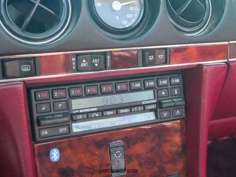 Used 1989 Mercedes-Benz 560 SL image 36