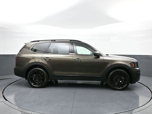 Certified 2024 Kia Telluride EX X-Line image 5
