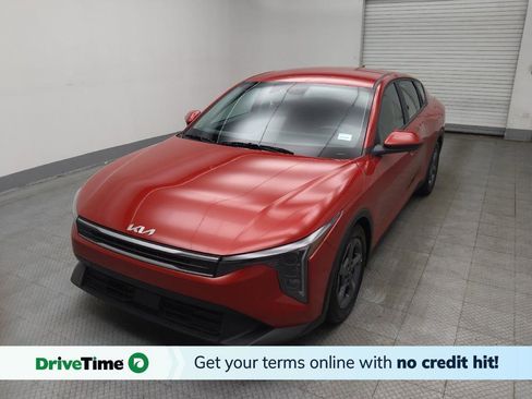 Used 2025 Kia K4 FWD image 1