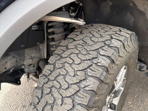 Used 2023 Ford Bronco Badlands AWD/4WD image 9