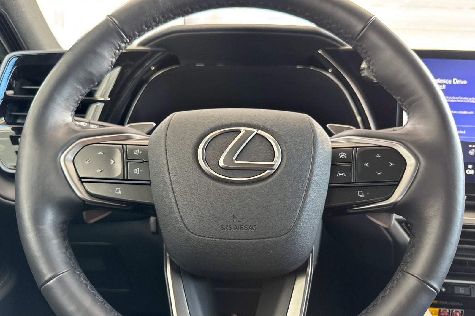 Certified 2025 Lexus TX 550h AWD Plug-In Hybrid w/ Technology Package image 31