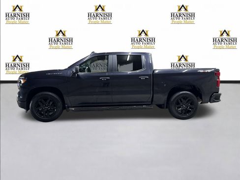 Used 2022 Chevrolet Silverado 1500 Custom image 2
