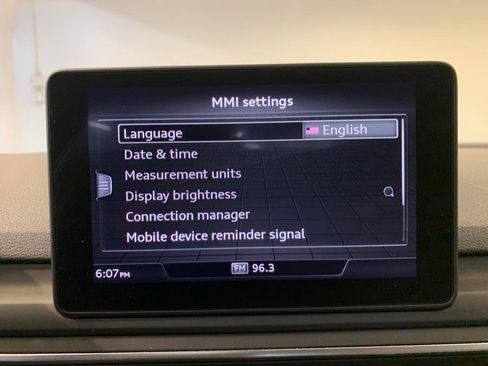 Used 2019 Audi A4 2.0T Premium w/ Convenience Package image 32