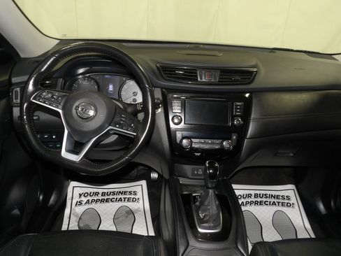Used 2018 Nissan Rogue SL AWD/4WD image 14