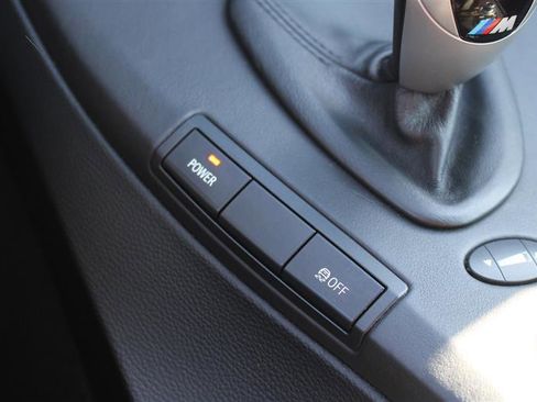 Used 2011 BMW M3 Coupe image 27