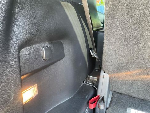 Used 2017 Ford Explorer XLT FWD image 23