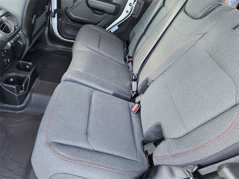 New 2026 Jeep Wrangler Unlimited Rubicon image 19