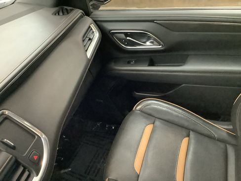 Used 2023 GMC Yukon AT4 AWD/4WD image 22