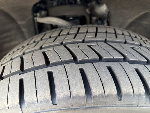 Used 2021 Cadillac Escalade ESV Luxury image 28