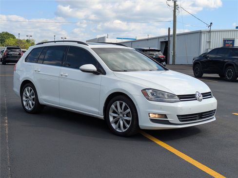 Used 2016 Volkswagen Golf SE w/ Lighting Package FWD image 7