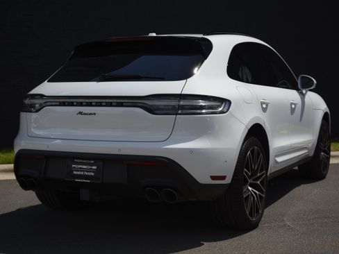 Used 2026 Porsche Macan AWD/4WD image 7