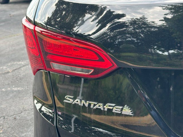 Used 2018 Hyundai Santa Fe Sport w/ 2.4L Value Package 02 AWD/4WD image 12