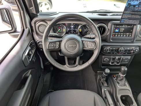 New 2023 Jeep Wrangler Unlimited w/ Cold Weather Group AWD/4WD image 14