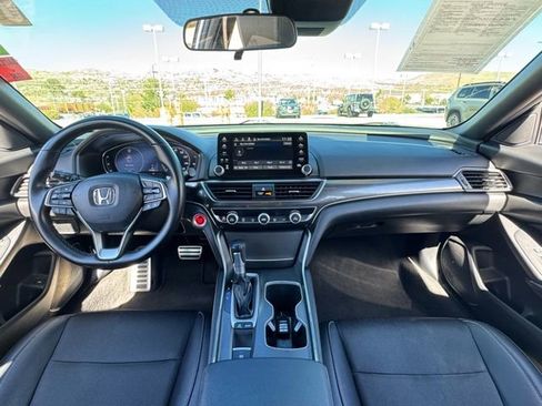Used 2019 Honda Accord Sport image 15