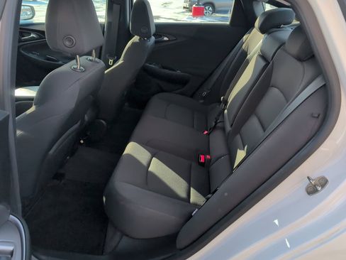 Used 2017 Chevrolet Malibu LS image 10