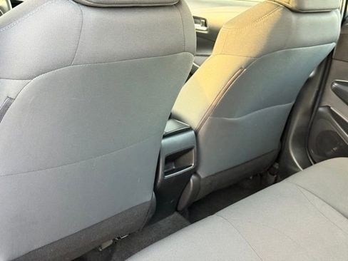 Used 2020 Toyota Corolla LE image 28