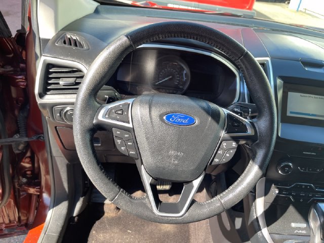 Used 2016 Ford Edge SEL w/ Equipment Group 201A AWD/4WD image 21