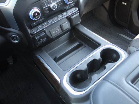 Used 2021 GMC Sierra 1500 Elevation AWD/4WD image 23