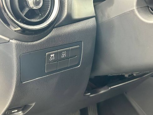 Used 2017 Toyota Yaris iA FWD image 43