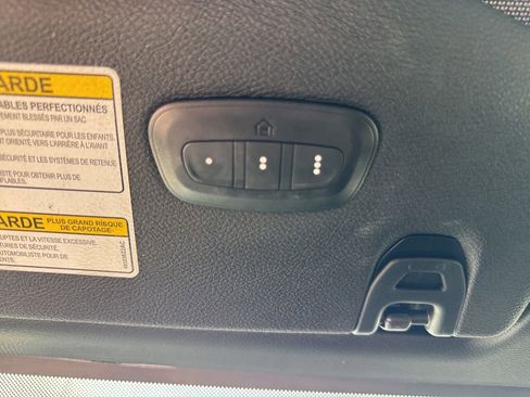 Used 2018 Jeep Wrangler Unlimited Sahara w/ Quick Order Package 24M Moab image 47