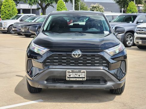 Used 2023 Toyota RAV4 LE FWD image 2