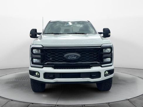 Used 2026 Ford F350 Lariat w/ Tremor Off-Road Package AWD/4WD image 9