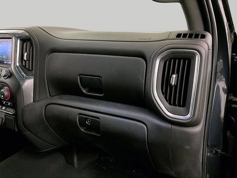 Used 2021 Chevrolet Silverado 1500 LT AWD/4WD image 15